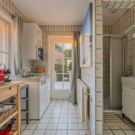 Cosy Close To Bruxelles South Charleroi Airport Apartment Courcelles
