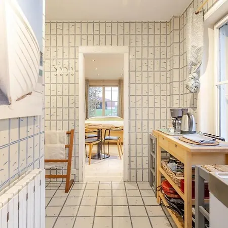 Cosy Close To Bruxelles South Charleroi Airport Apartment Courcelles