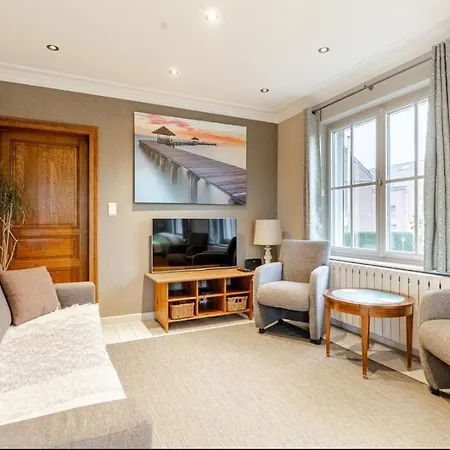 Cosy Close To Bruxelles South Charleroi Airport Apartment