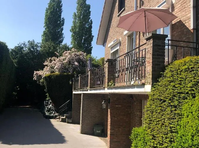 Cosy Close To Bruxelles South Charleroi Airport Courcelles